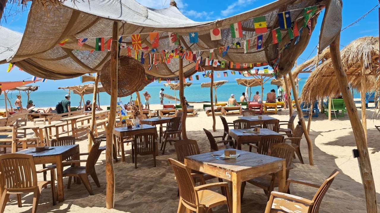 The Surf Access Guest House 아루감 베이 외부 사진