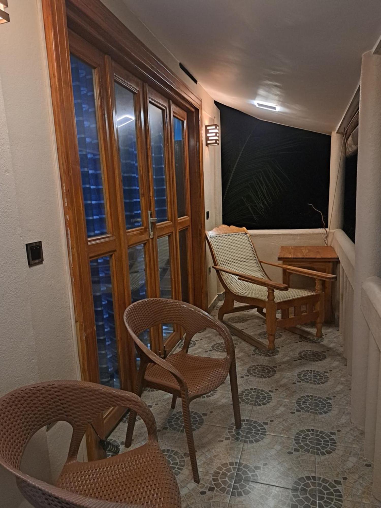 The Surf Access Guest House 아루감 베이 외부 사진